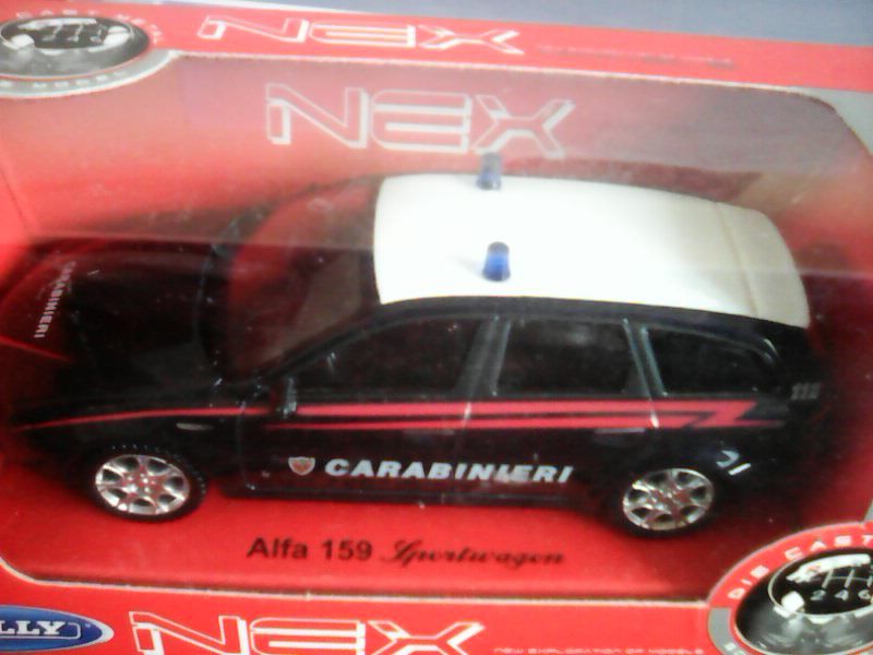 Voiture Alfa Rom�o 159 Break Carabinieri Welly Nex 14 Marmande (47)