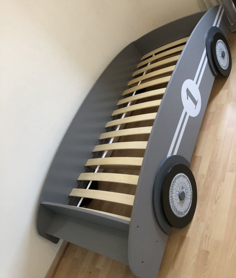 Lit voiture avec matelas 55 Lognes (77)