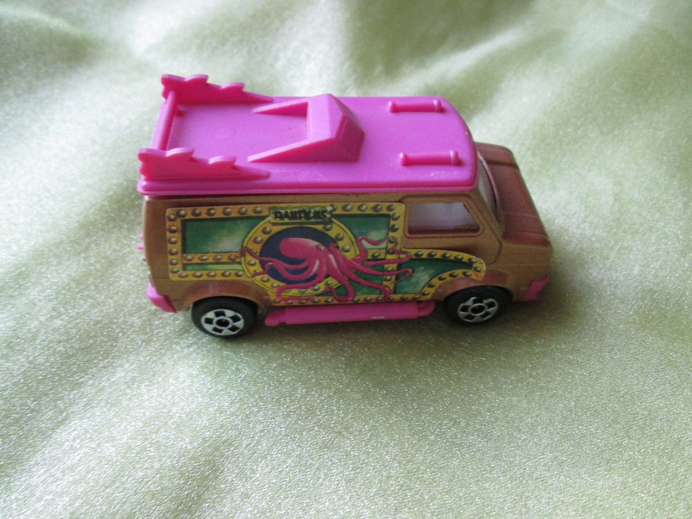 Voiture de collection   Norev   US VAN  ,1985, �chelle 1/43 10 Goussainville (95)