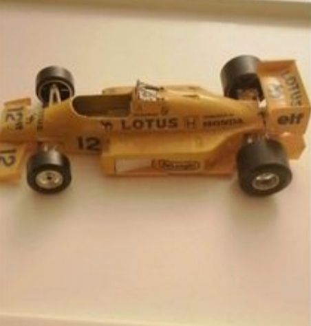 Voiture lotus 8 Mulhouse (68)