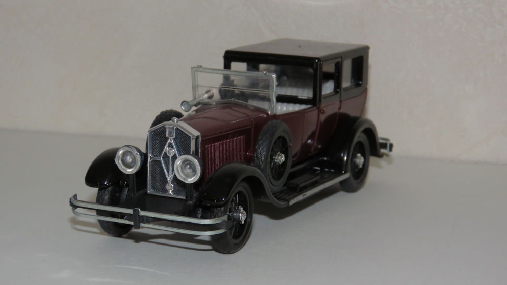Voiture miniature Isotta 9 Gap (05)