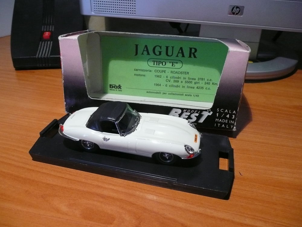 voiture miniature jaguar