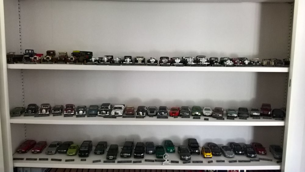 VOITURE MINIATURE 1/43 MERCEDES (lot) 1599 Saint-Pierre-d'Autils (27)