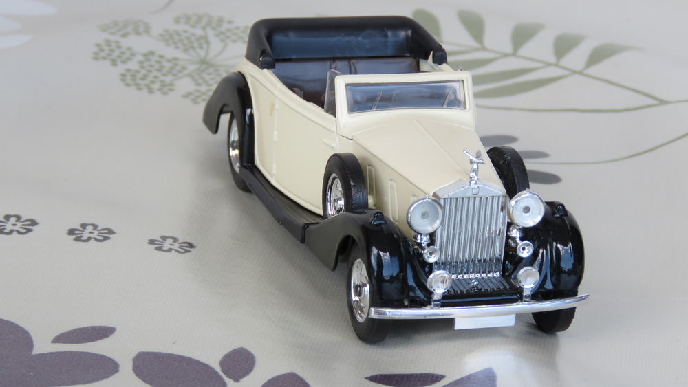 Voiture miniature Rolls Royce 9 Gap (05)
