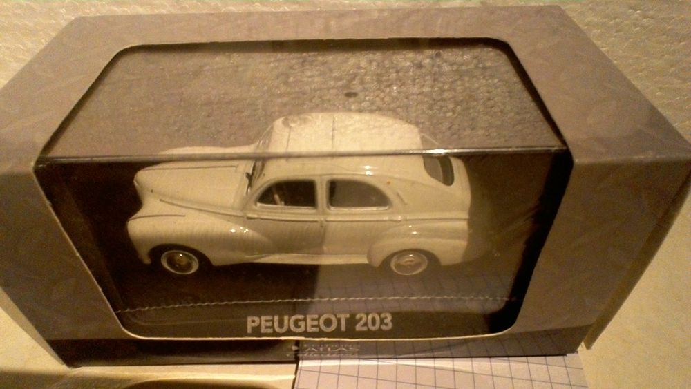 VOITURE MINIATURE 15 Vrigny (45)