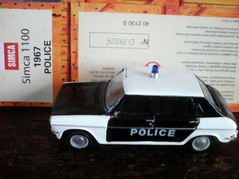 Voiture Police Simca Chrysler 1100 1967 Norev 1/43 14 Marmande (47)