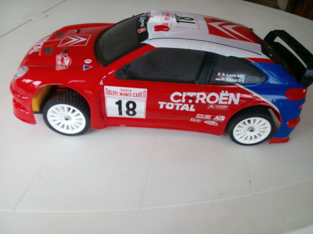 Voiture radiocommand�e  
120 Gien (45)