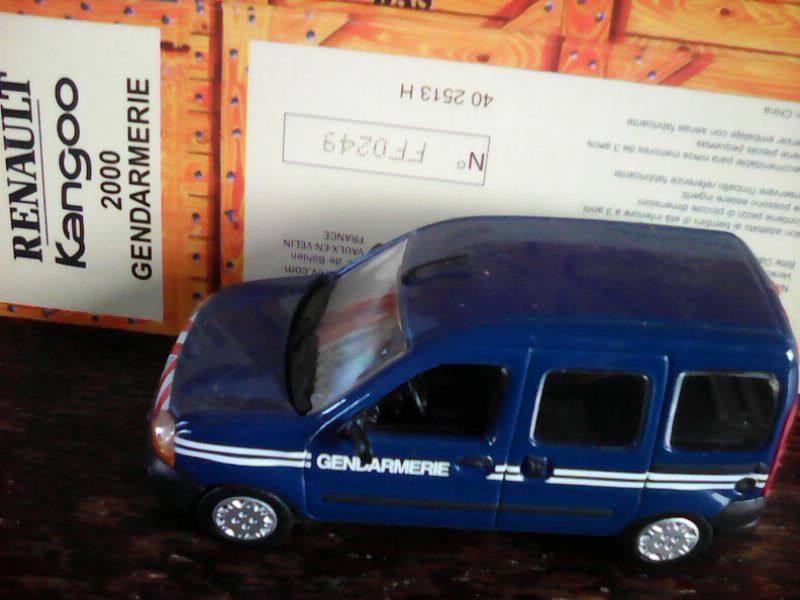 Voiture Renault Kangoo 2000 Gendarmerie 1/43 Norev 16 Marmande (47)