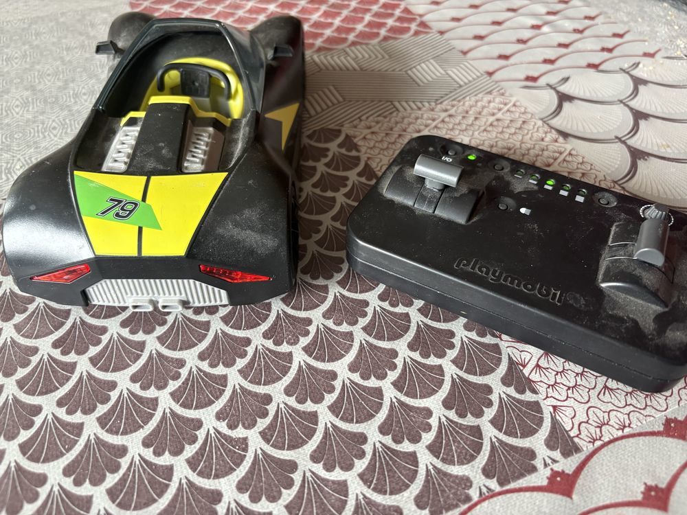 Voiture, t�l�command�e Playmobil 15 Saint-Jans-Cappel (59)