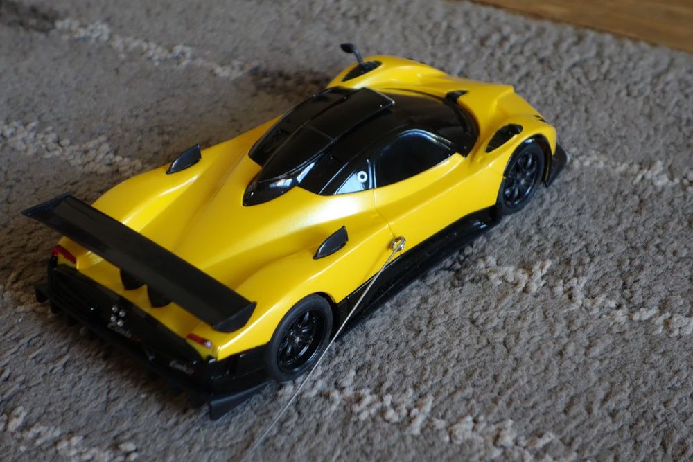 VOITURE TELECOMMANDEE 30 Courbevoie (92)