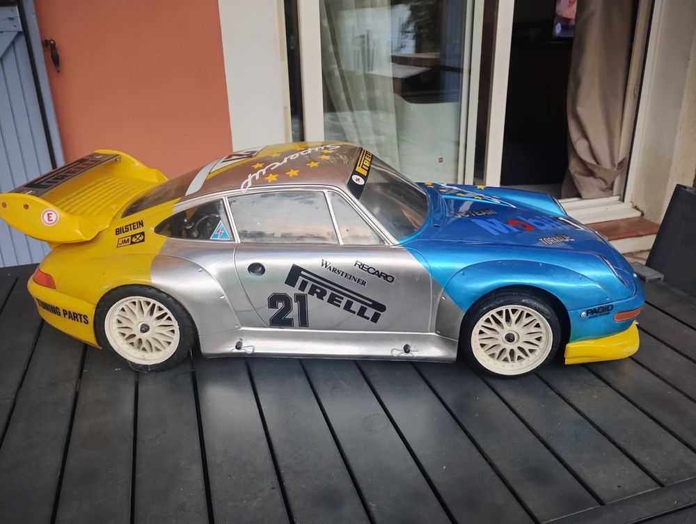 Voiture thermique 1:5 �me 600 Les Adrets-de-l'Est�rel (83)