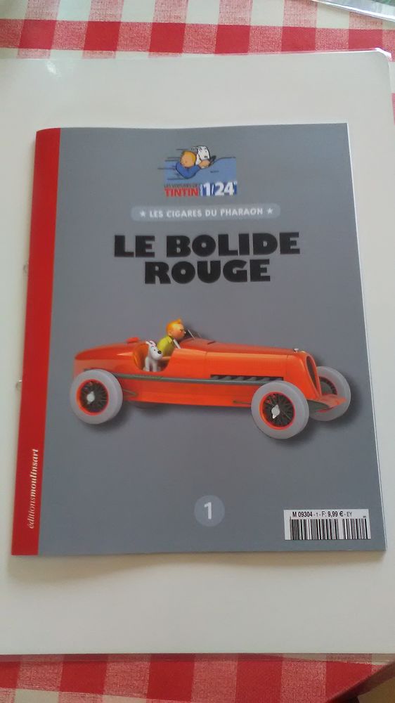 VOITURE DE TINTIN N�1           LE BOLIDE ROUGE    60 Dolus-d'Ol�ron (17)