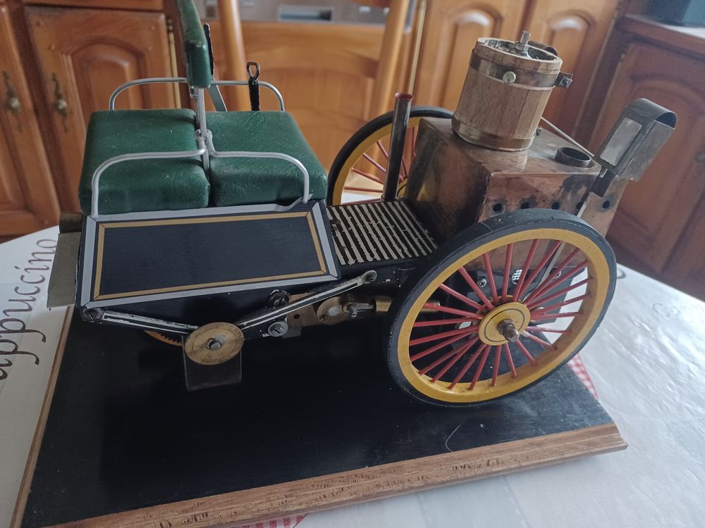 Voiture � vapeur Dedion Bouton 350 Perros-Guirec (22)