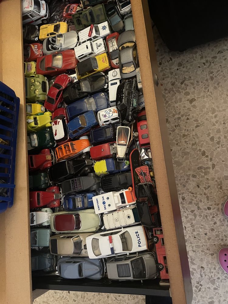 voiture 1/16 90 Menton (06)