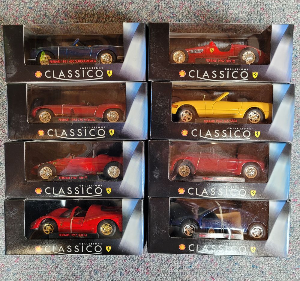 8 voitures ferrari 1/43 collection classico.
80 Cruseilles (74)
