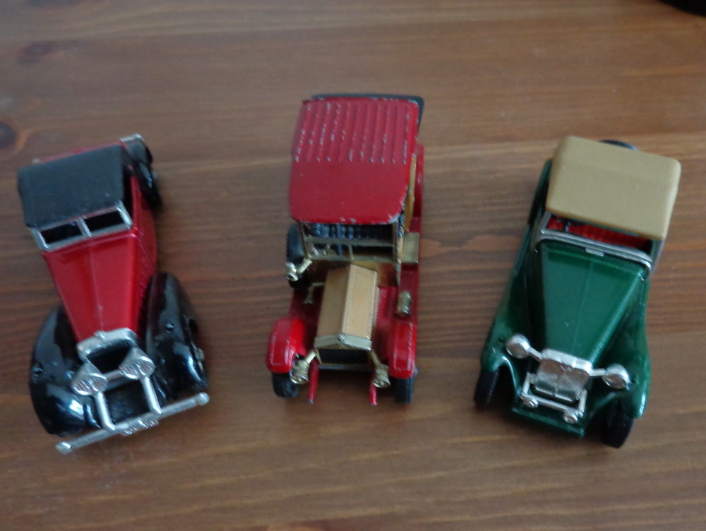 3 voitures pour jeux ou collection 20 La Fl�che (72)