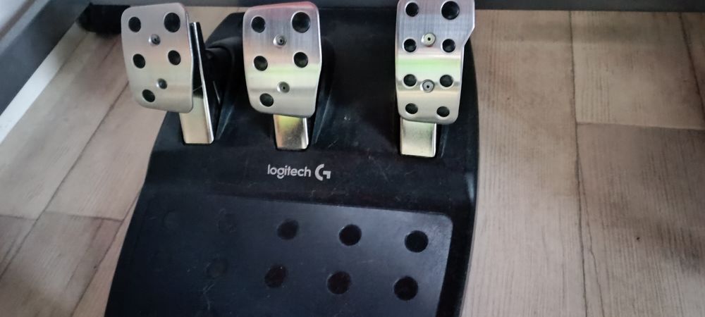 Volant Logitech g920 Xbox 200 Saint-Andr�-de-Cubzac (33)