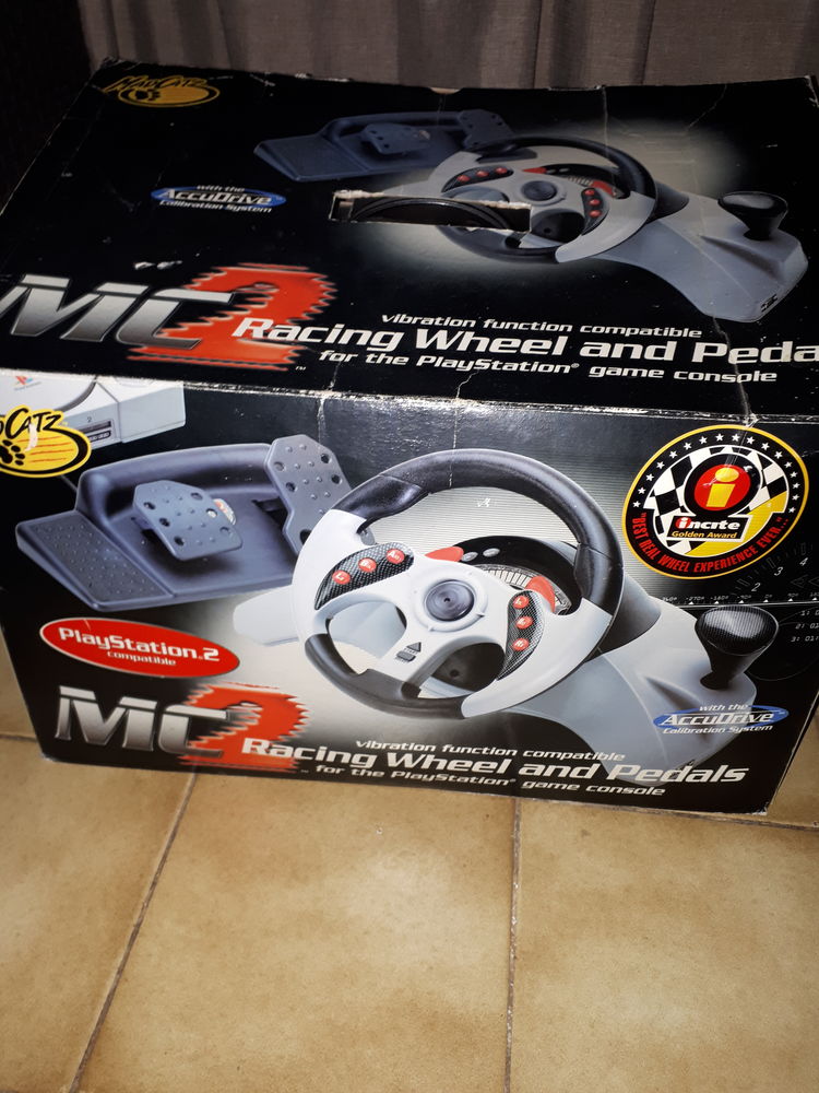 Volant et p�dale pour playstation 2   MadCatz . Tr�s bon �ta 10 Velaux (13)