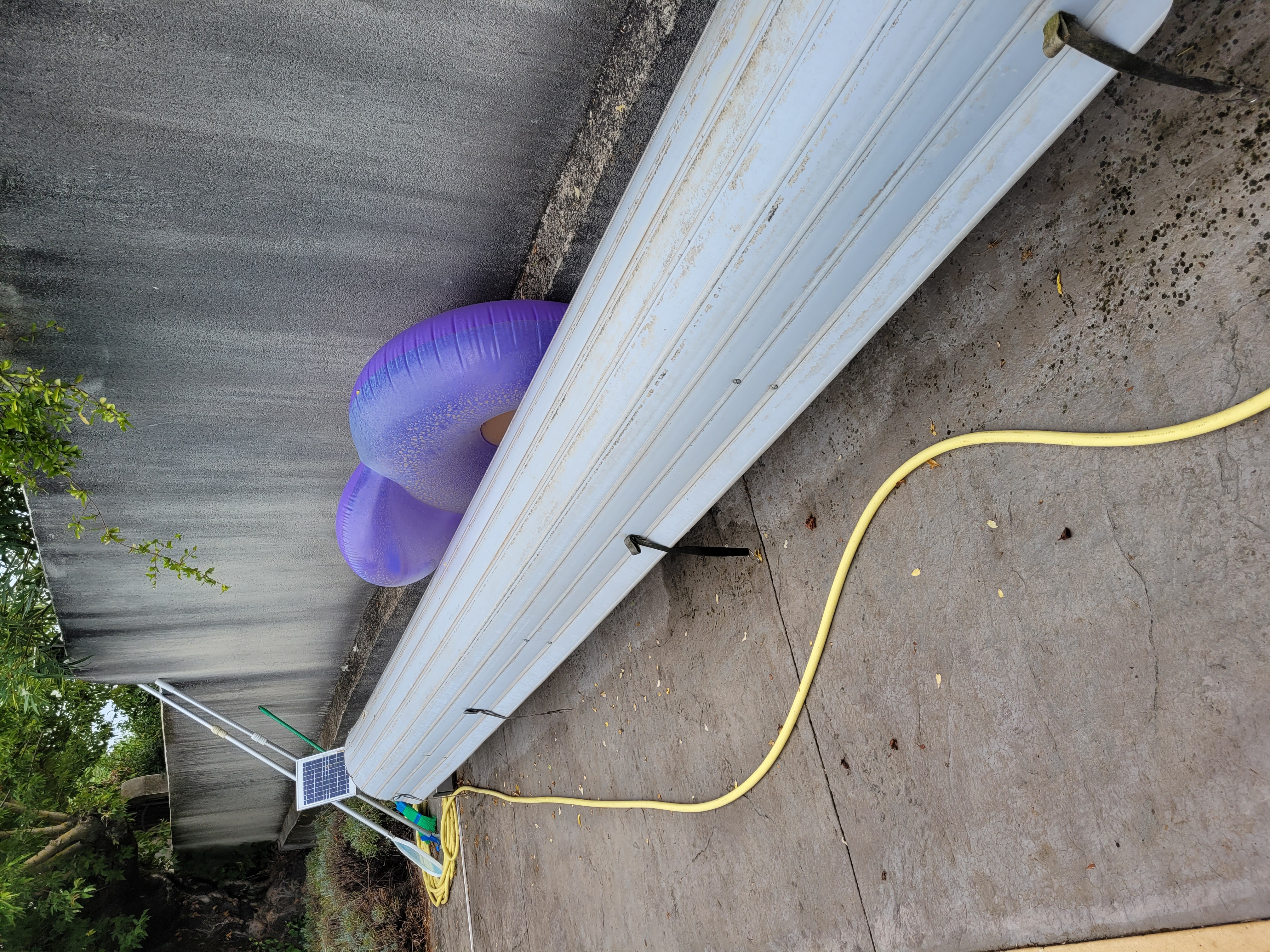 VOLET ROULANT MOTORISE POUR PISCINE 2000 Mondragon (84)