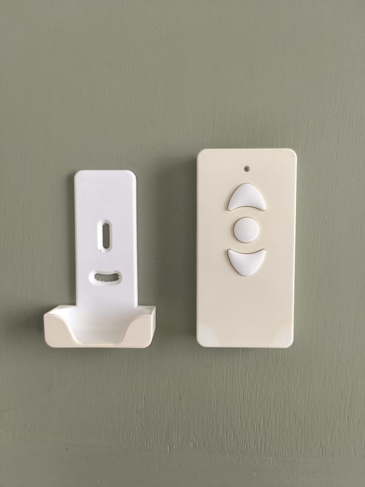 Volet roulant
A retirer sur place, pas d'envois 120 Celle-L�vescault (86)