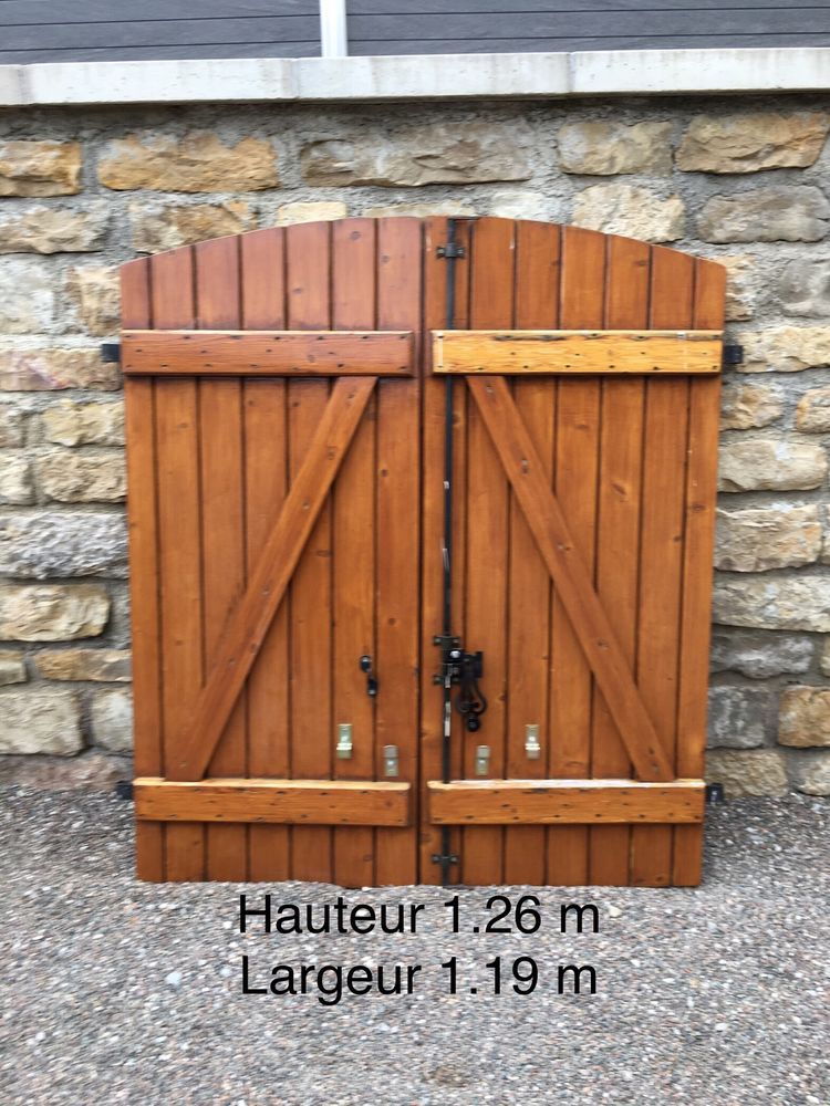 volet en sapin renforc� 10 Les Magny (70)