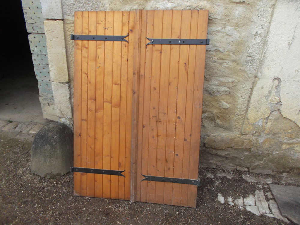 volet 40 La Roche-Morey (70)