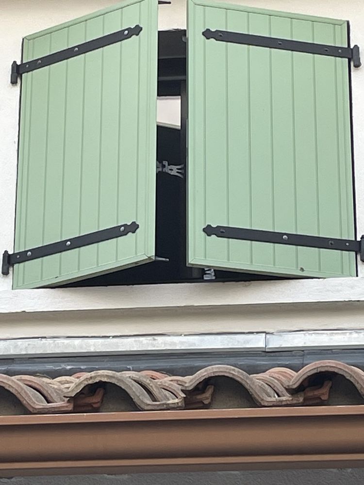 volets battants aluminium 930 Montpellier (34)