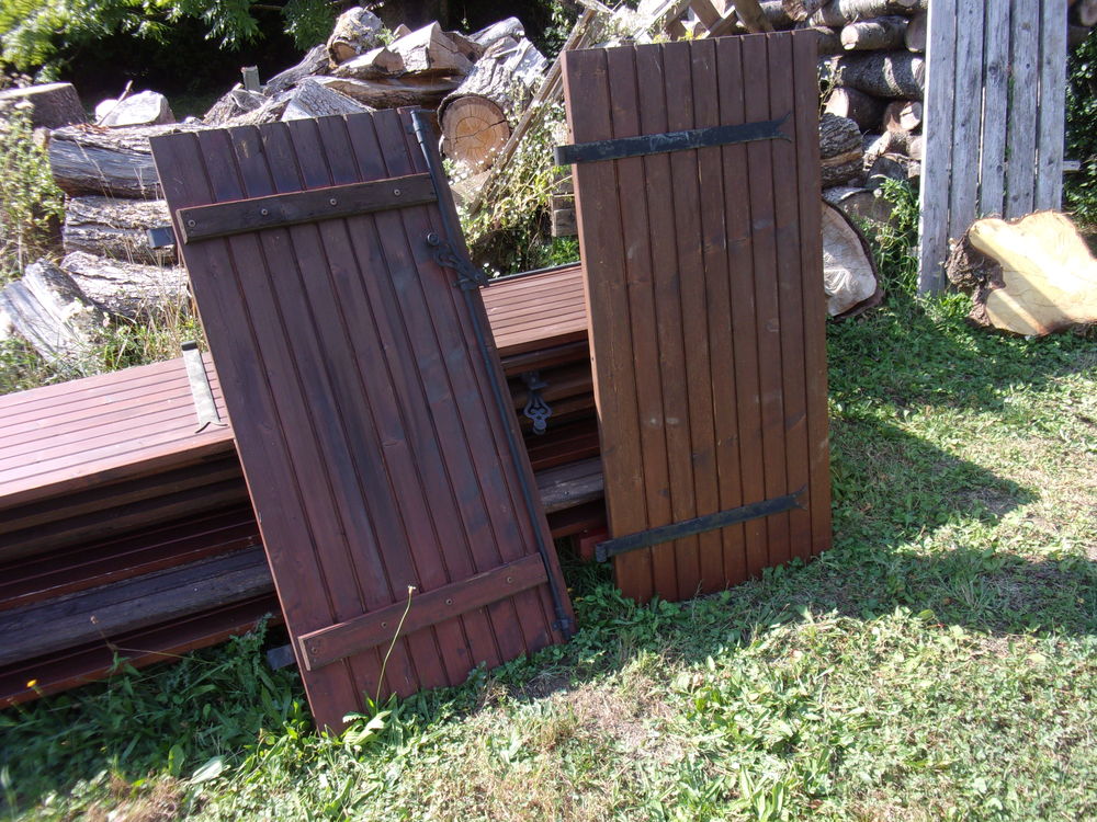 volets bois 10 Doussard (74)