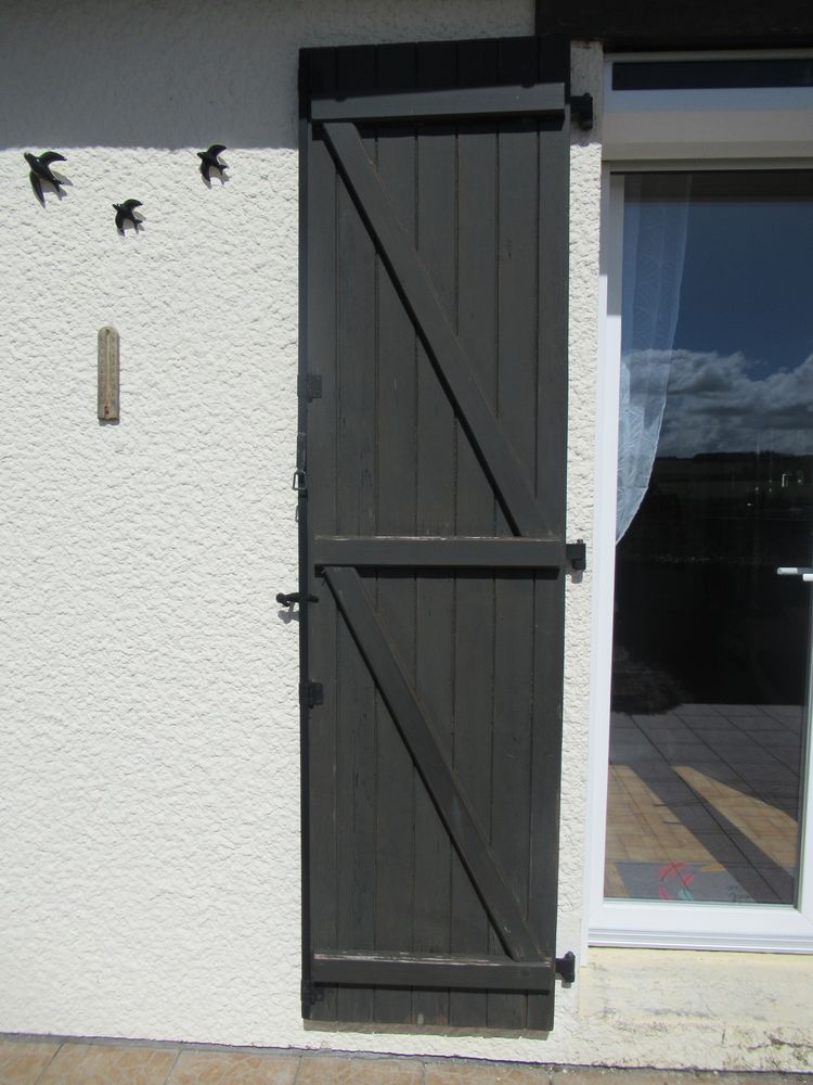 Volets en bois 
200 Cond�-sur-Noireau (14)