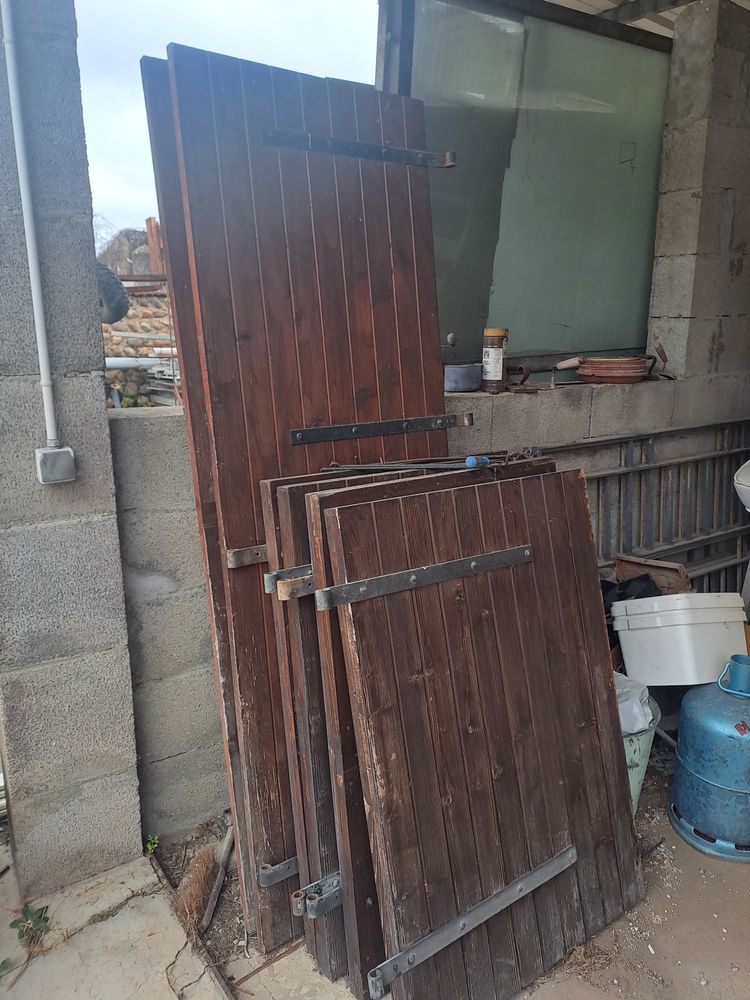 volets bois 250 Jarcieu (38)