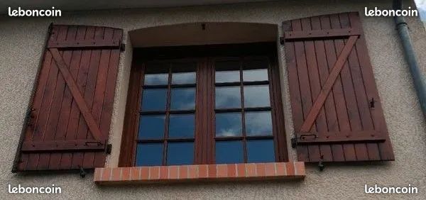 Volets en bois 26 Saint-Vallier (71)