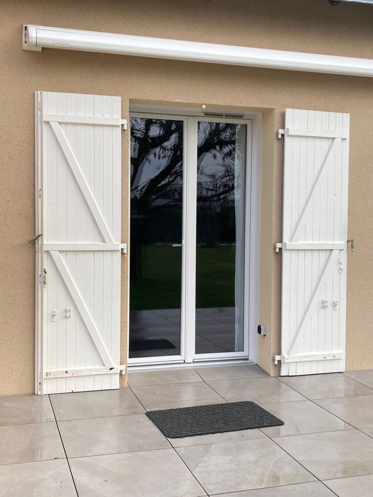 volets bois 80 Verri�res-en-Anjou (49)