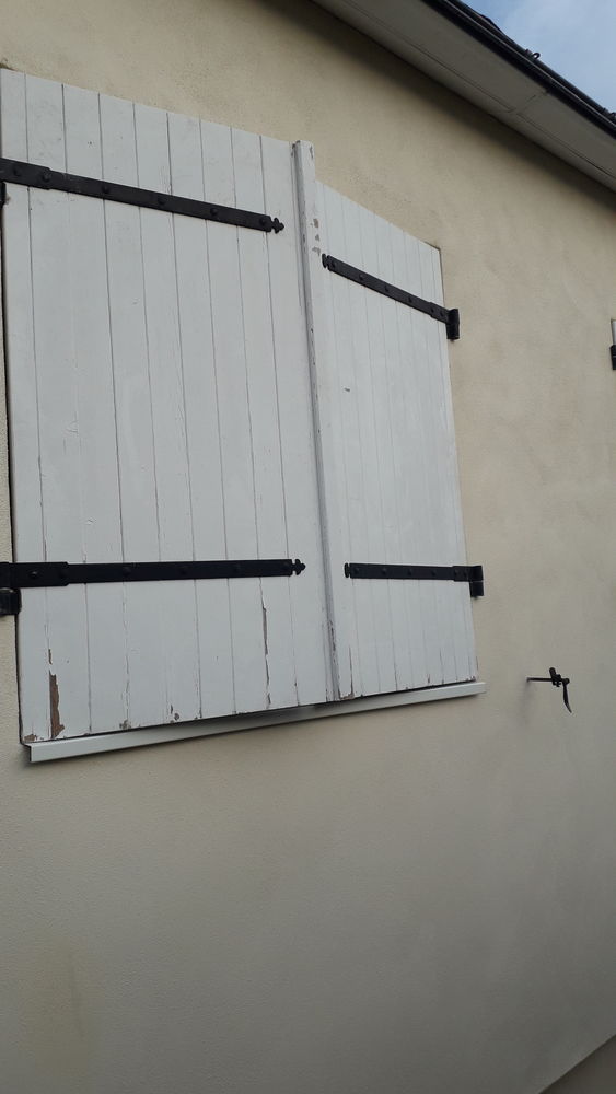 3 volets entre tres  bon etat
180 Cou�ron (44)