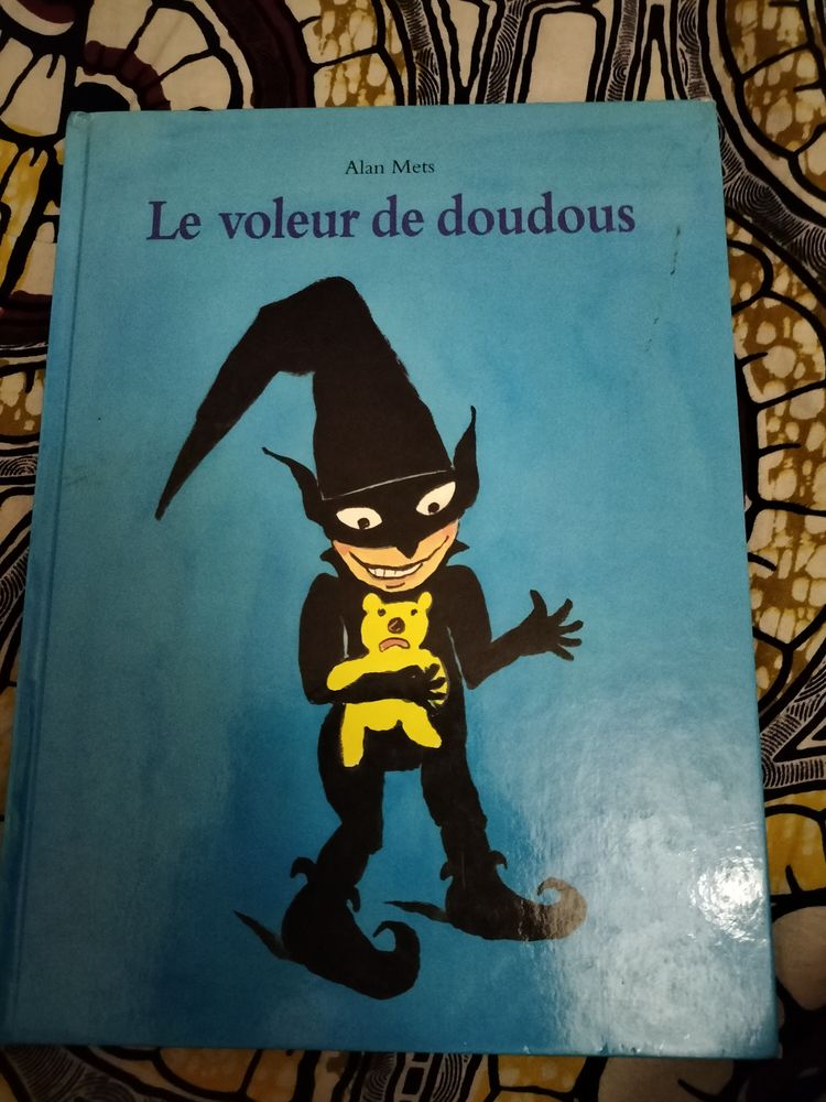 Le voleur de doudous- Alan Mets 5 Paris 18 (75)