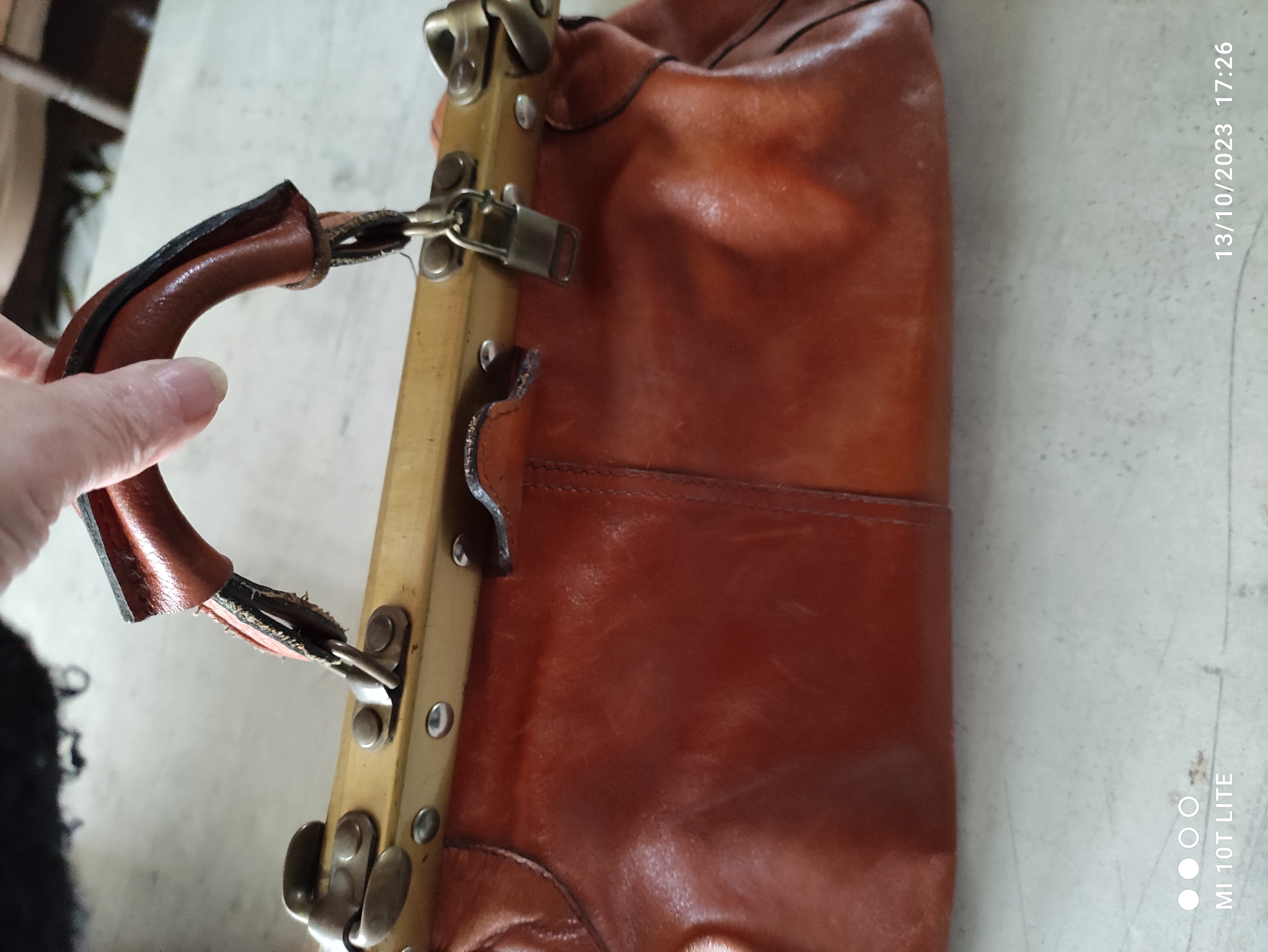 sac de voyage en cuir 60 Stenay (55)