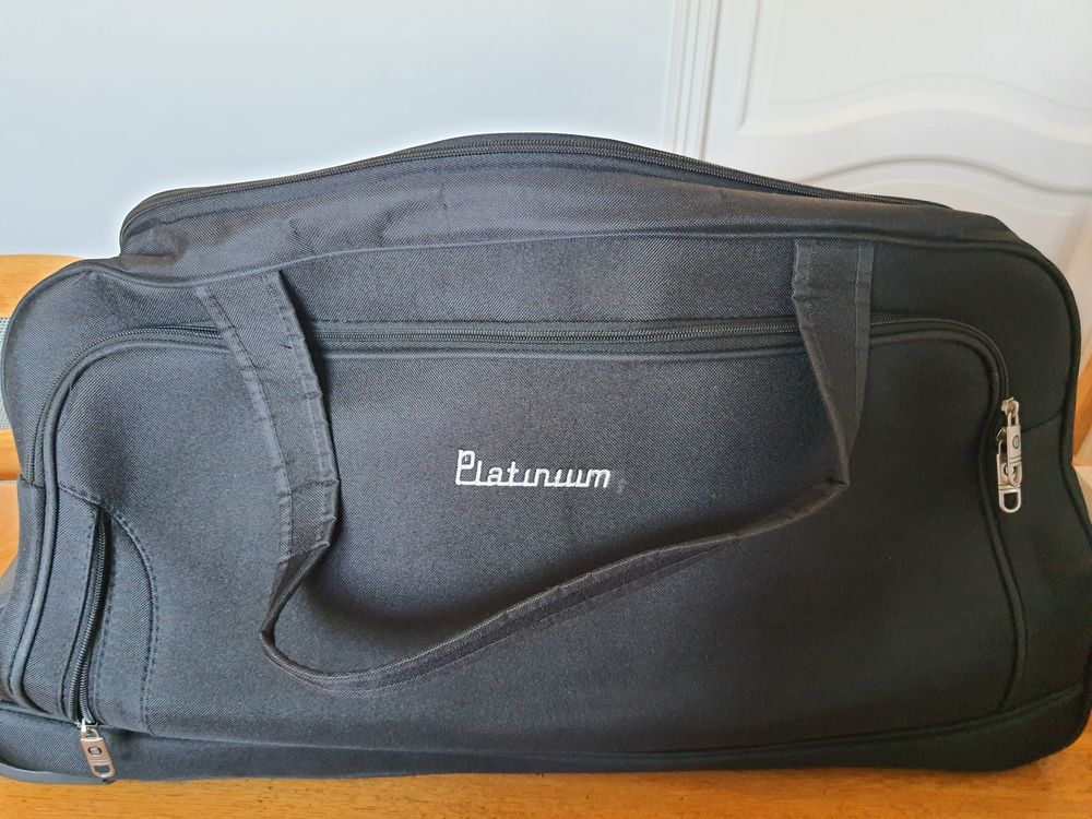 SAC DE VOYAGE PLATINIUM � roulettes 50 Bourg-en-Bresse (01)