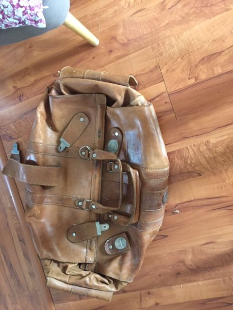 SAC DE VOYAGE VINTAGE TOUT CUIR 0 Saint-Mand� (94)