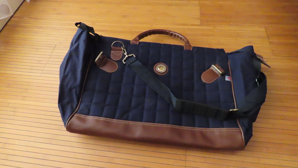 Sac Voyage 15 Le Crest (63)