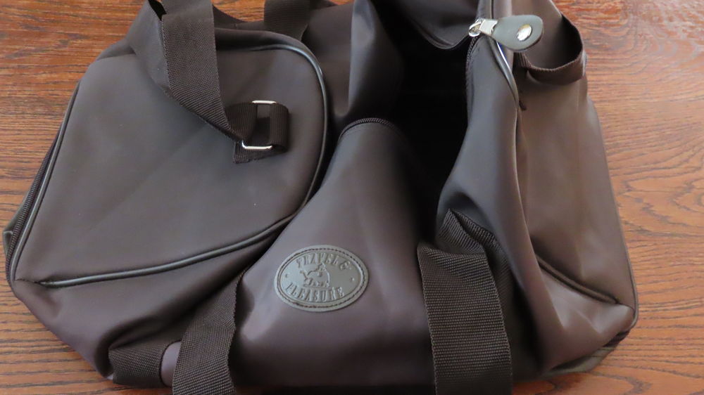 Sac de voyage 10 Le Crest (63)