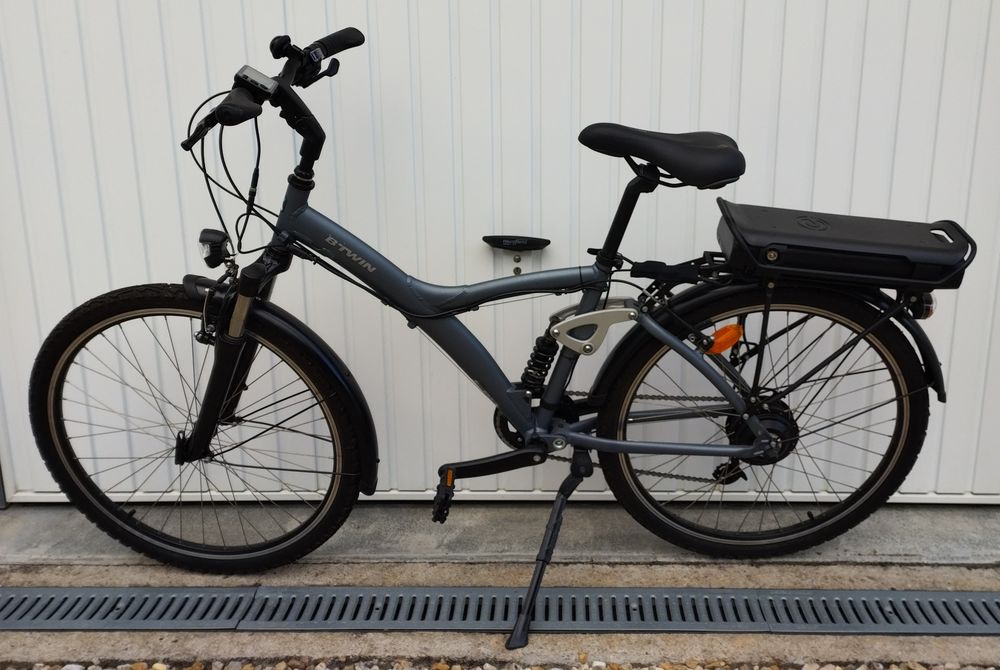 VTCAE Btwin Original 920E taille M 700 La Tour-Saint-Gelin (37)