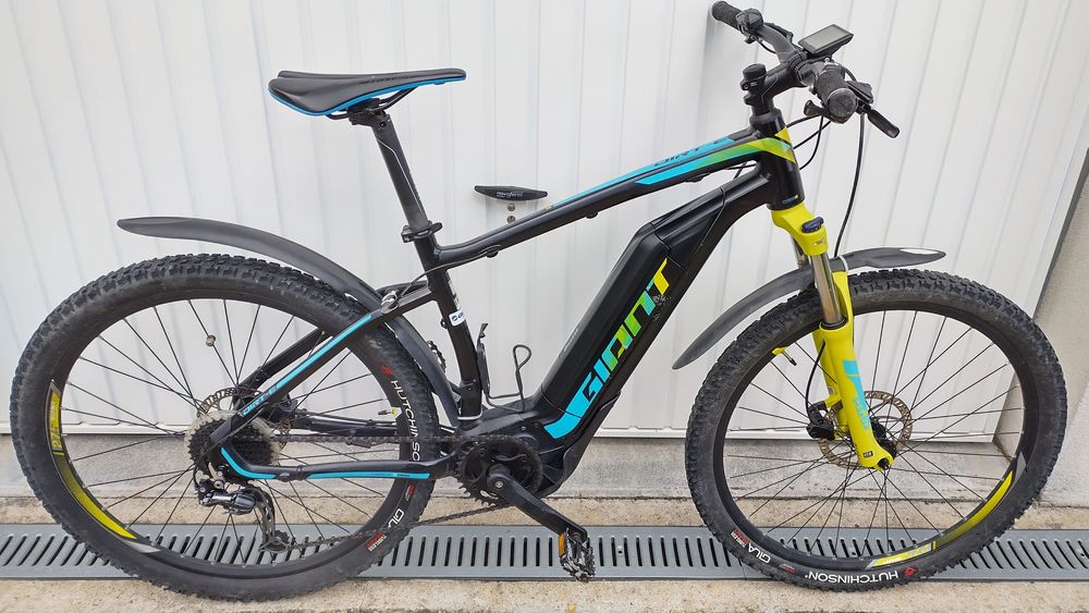 VTTAE GIANT DIRT-E+3, 27,5  taille M de 2018 1300 La Tour-Saint-Gelin (37)