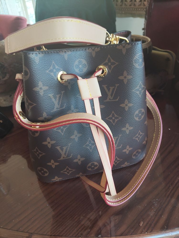 Sac Vuitton BB cuir 280 Corte (20)