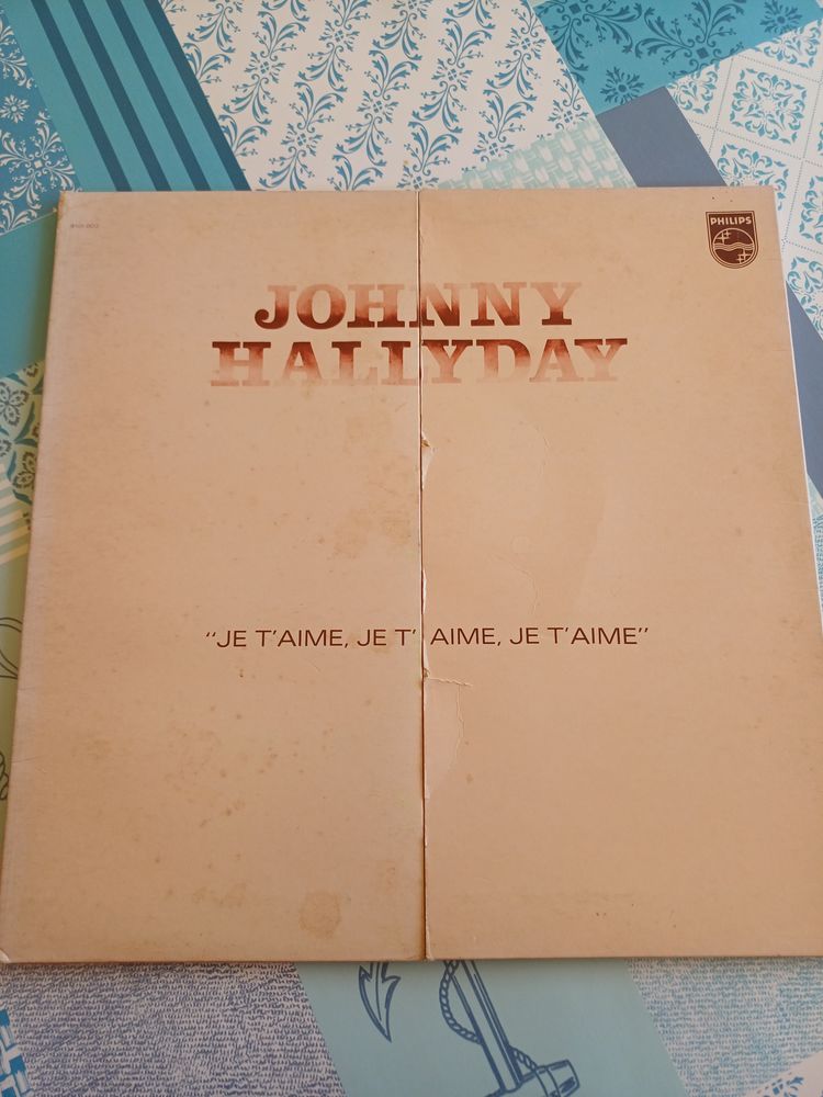 Vynil Johnny Hallyday : Je t aime je t aime je t aime. 33 T 1 Fouquereuil (62)