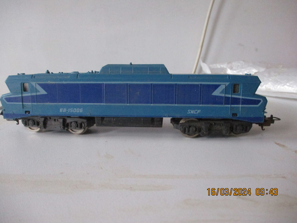 WAGON DE TRAIN VINTAGE 15 Roanne (42)