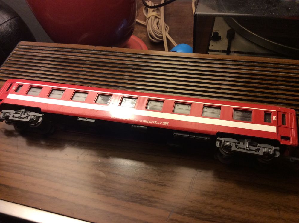 Wagon Voyageurs Jouef 851 - Ancien Modèle Pour Train Miniature