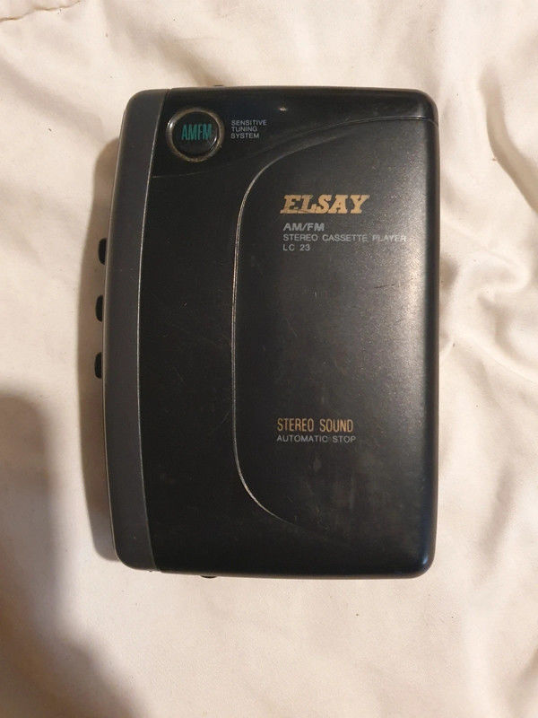 Walkman cassette + radio 30 Aubvillers (80)