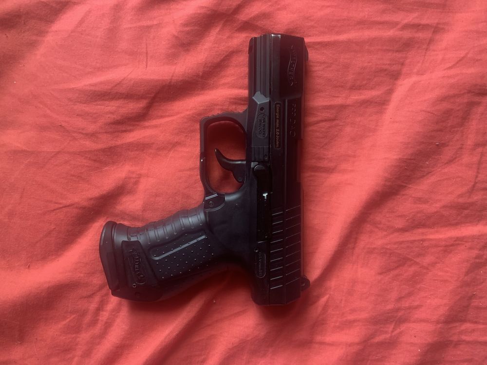 WALTHER P99 DAO 2 joules CO2 80 Uchaux (84)
