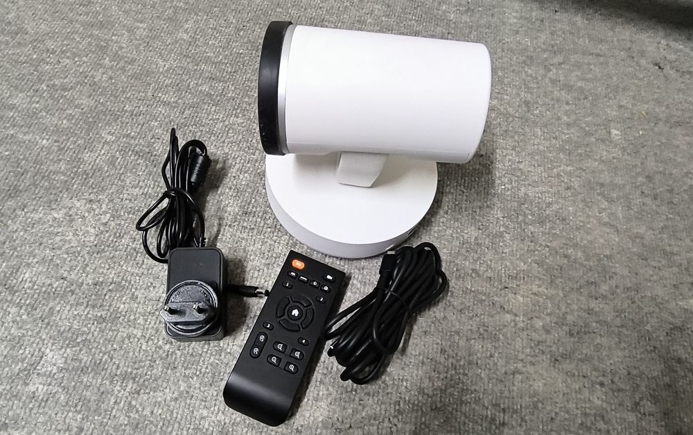 Webcam PTZ avec suivie de visage 95 Saint-Genis-Pouilly (01)