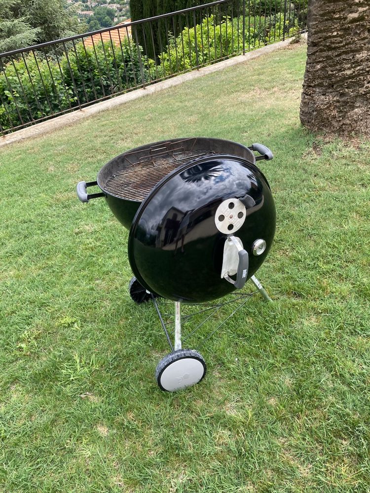 BBQ WEBER/Charbon  Grande Taille 120 Vence (06)