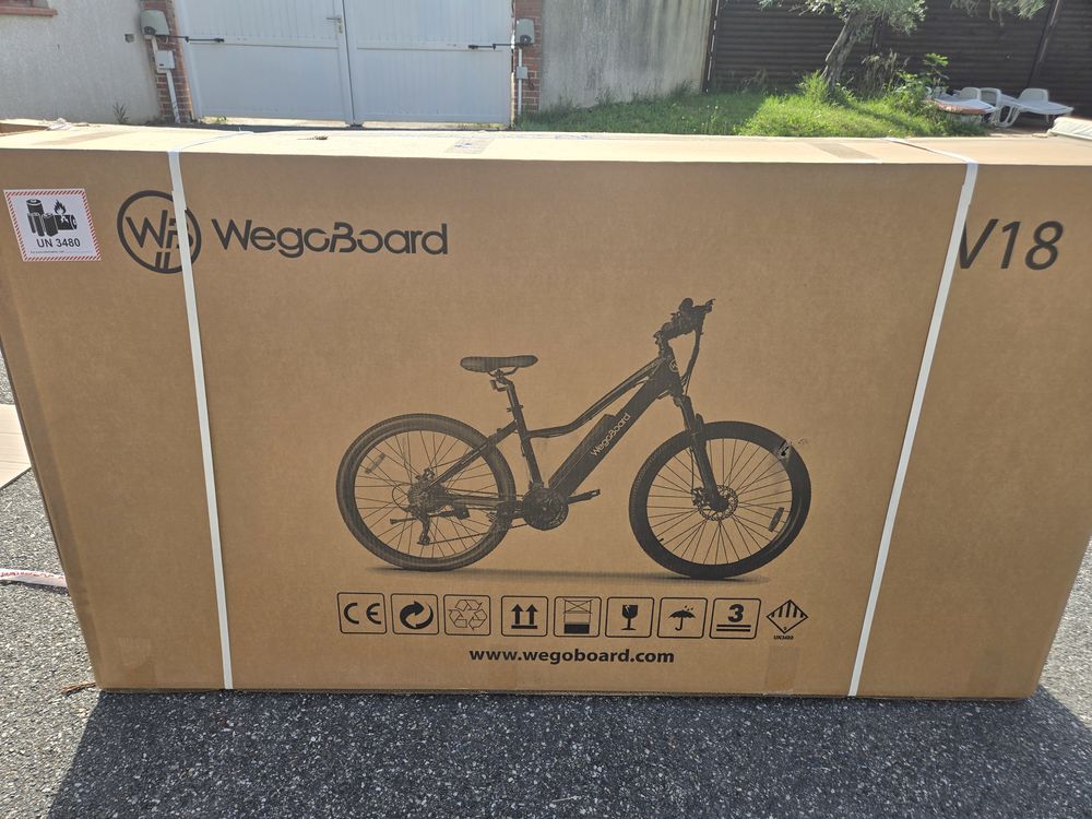 WEGOBOARD V18 Blanc 27  1499 La Salvetat-Saint-Gilles (31)